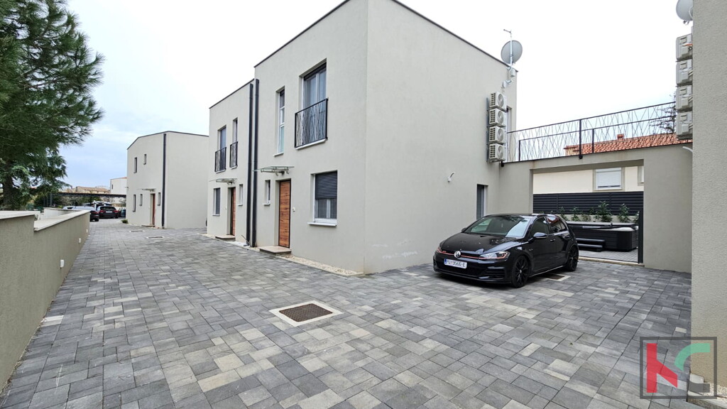 Image 6230883 - 2
