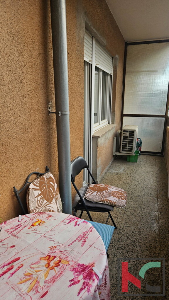 Image 6230948 - 12