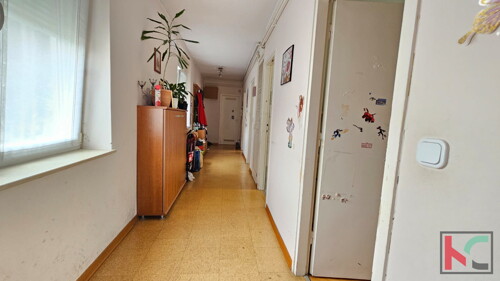 Thumbnail 6230948 - 8