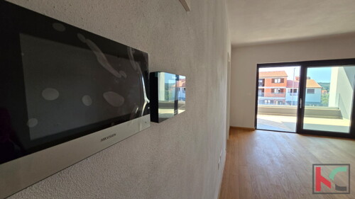 Thumbnail 6230958 - 10