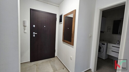 Thumbnail 6230970 - 5
