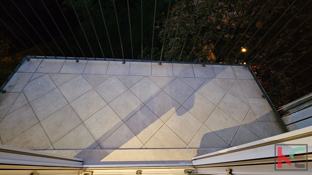 Image 6230992 - 15