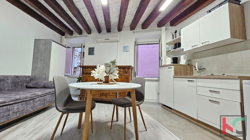 Image 6230999 - 1