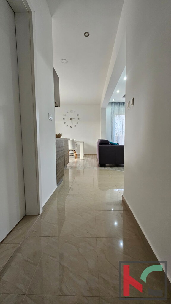 Image 6231000 - 5