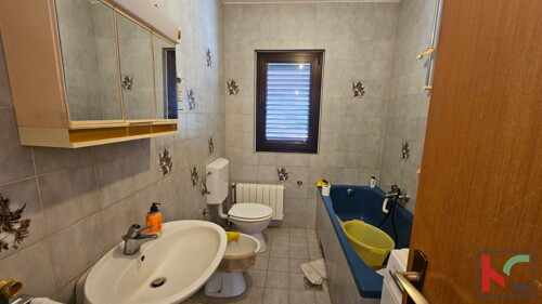 Thumbnail 6231032 - 19