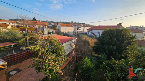 Thumbnail 6231036 - 10