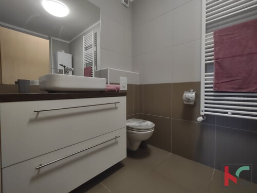 Thumbnail 6231082 - 9