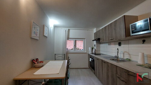 Thumbnail 6231096 - 5