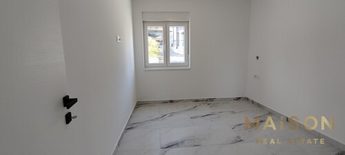 Thumbnail 6231246 - 5