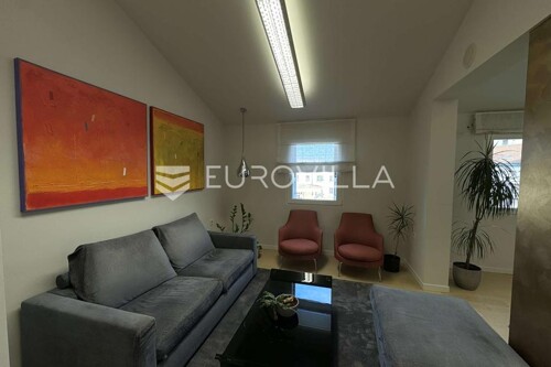 Thumbnail 6231749 - 5