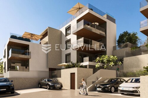 Primošten, trosoban apartman NKP 109,91 m2 s pogledom na more