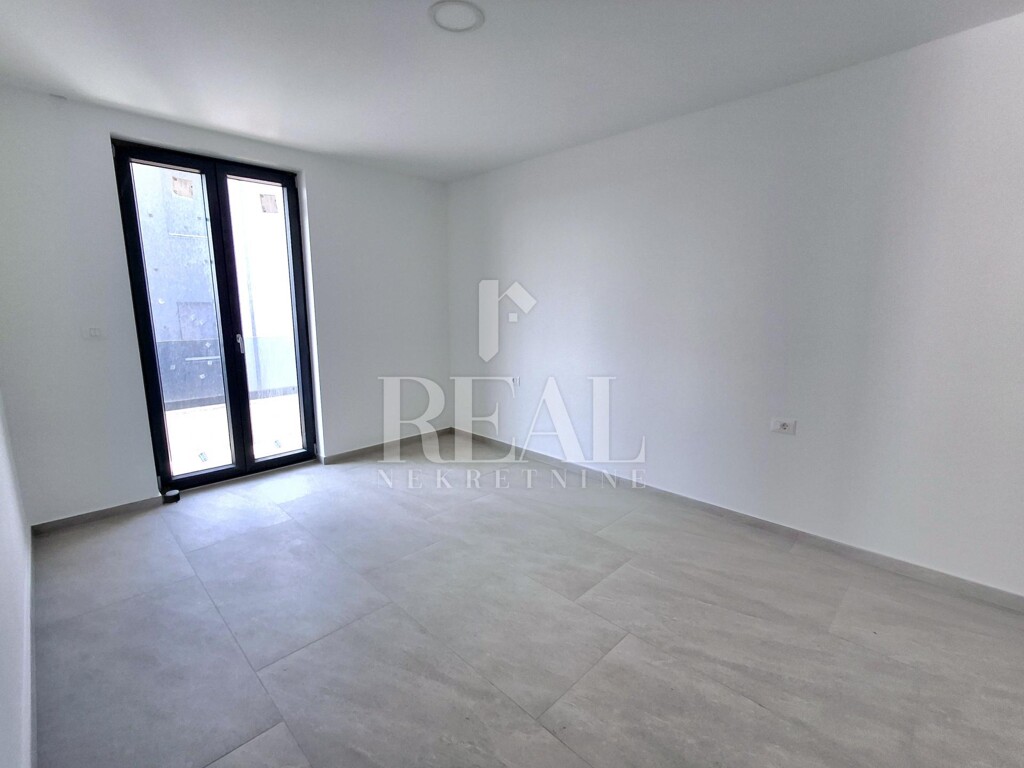 Image 6231816 - 9
