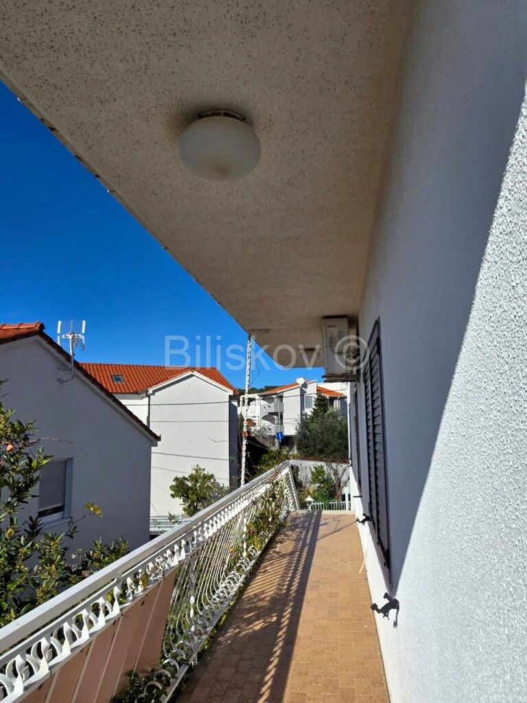 Image 6231827 - 5