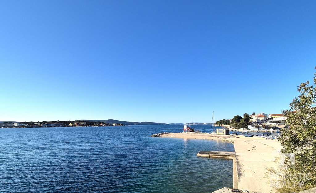 Image 6231906 - 6