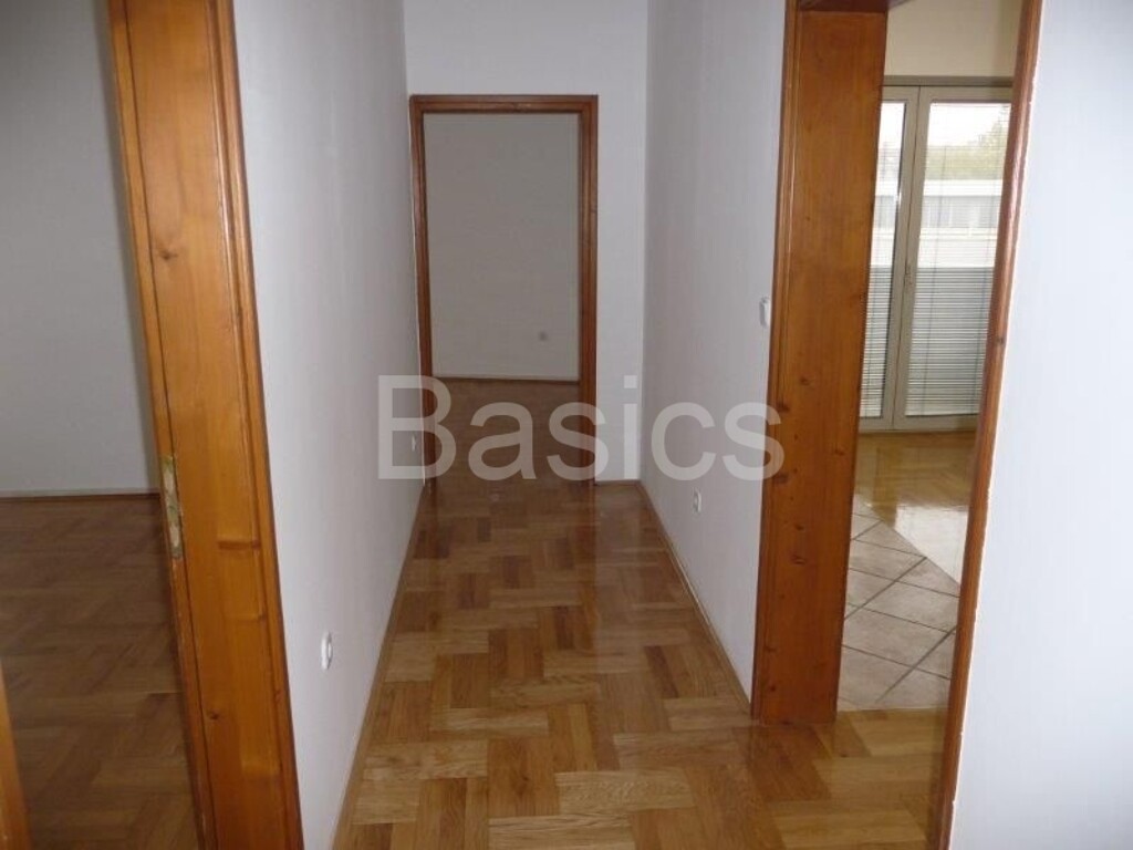 Image 6231923 - 7