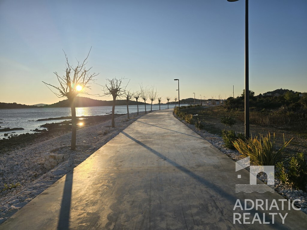Image 6231938 - 14