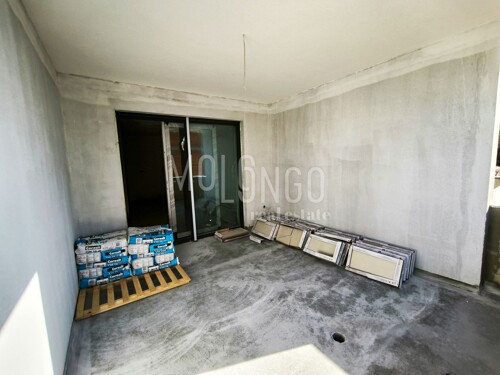 Thumbnail 6232043 - 9