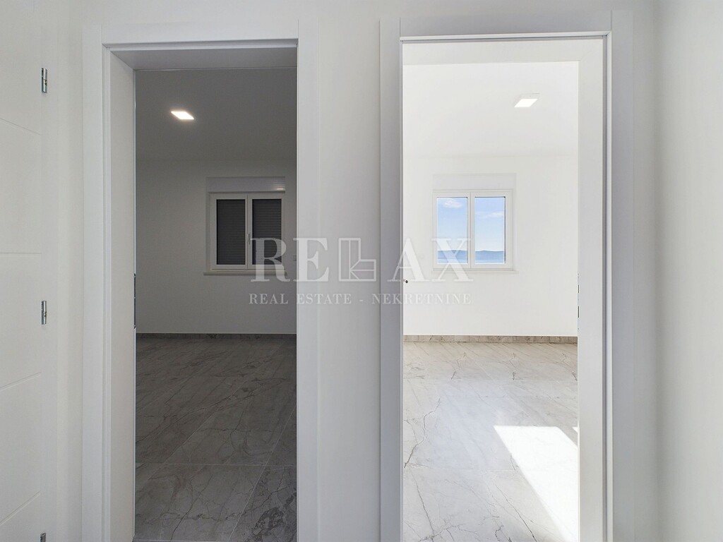 Image 6232050 - 6