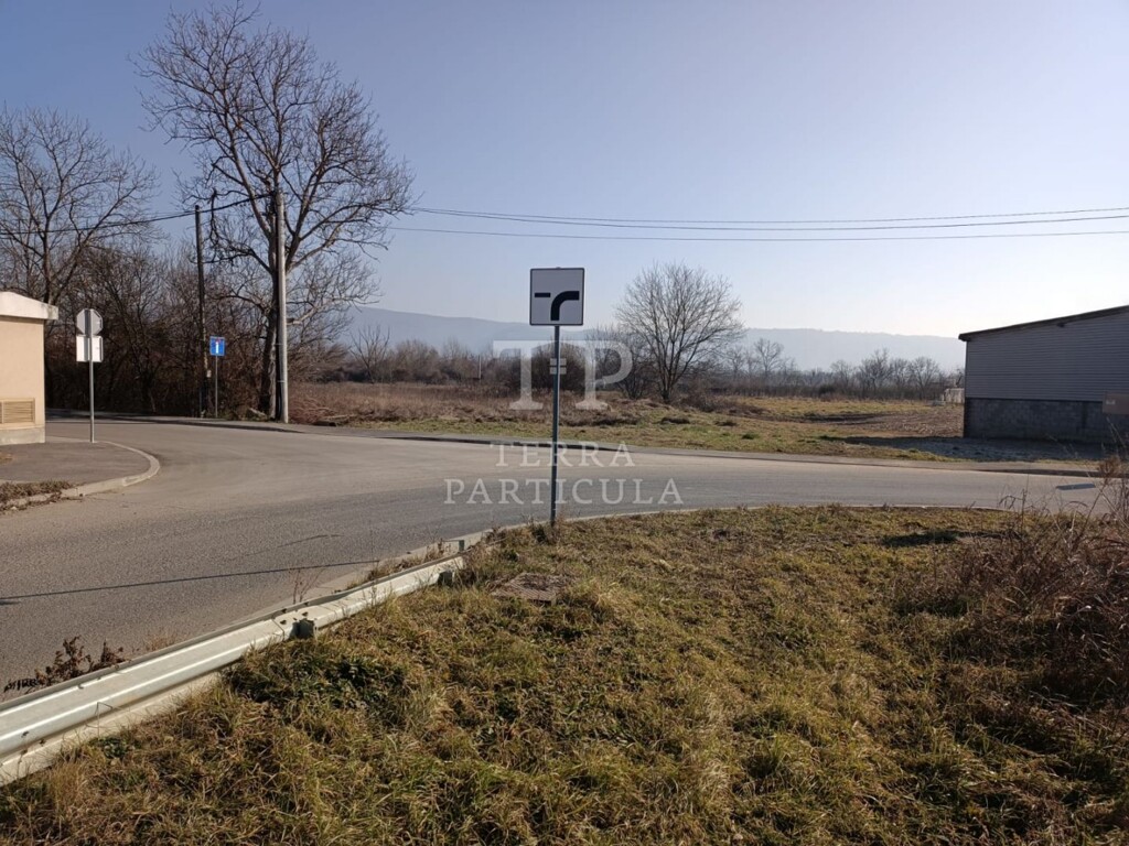 Image 6232314 - 7
