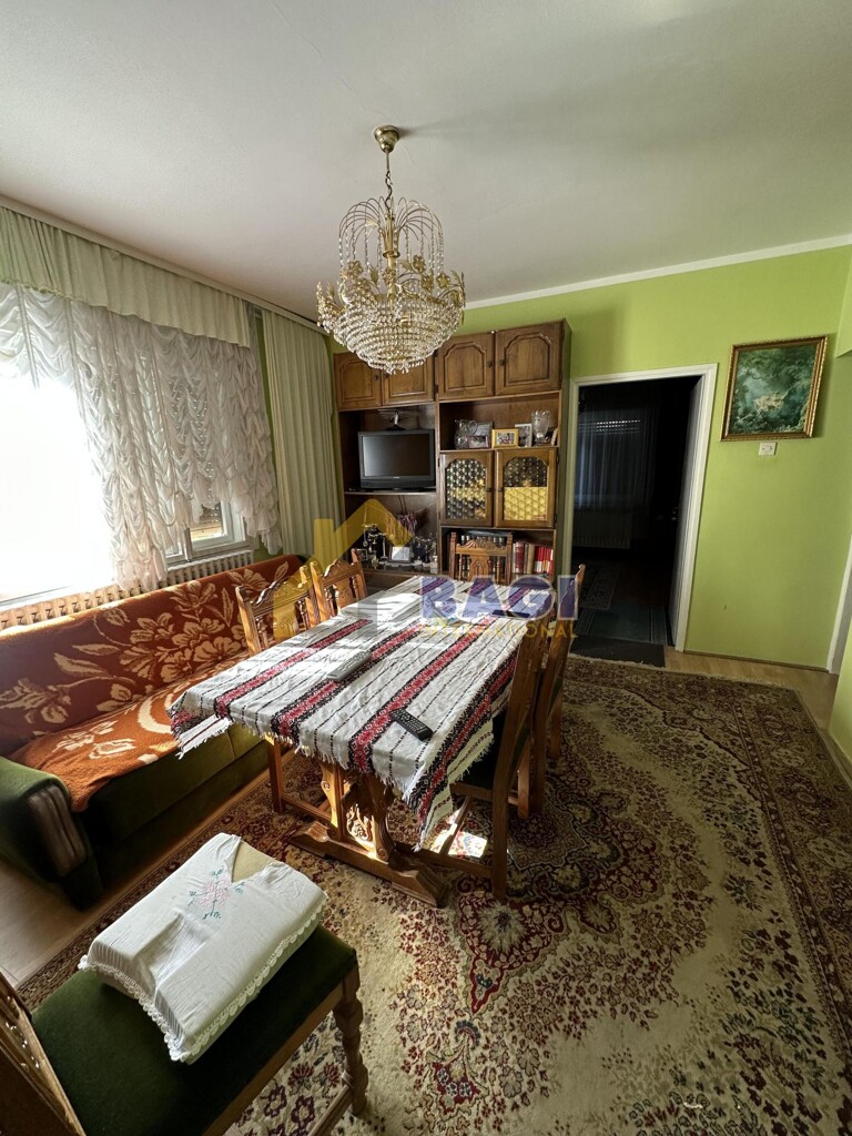 Image 6232322 - 7
