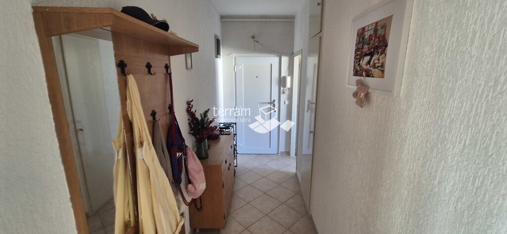 Image 6232365 - 7