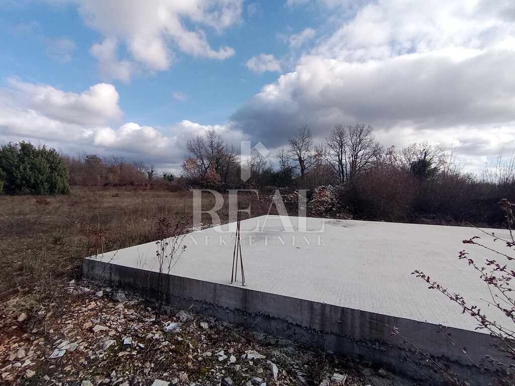 Image 6232400 - 5