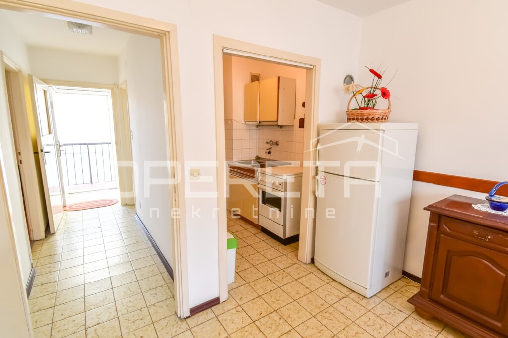 Image 6232610 - 7
