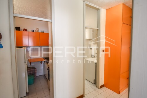 Stan 58,87 m² s balkonom, Lokve, Split - useljiv, mogućnost adaptacije