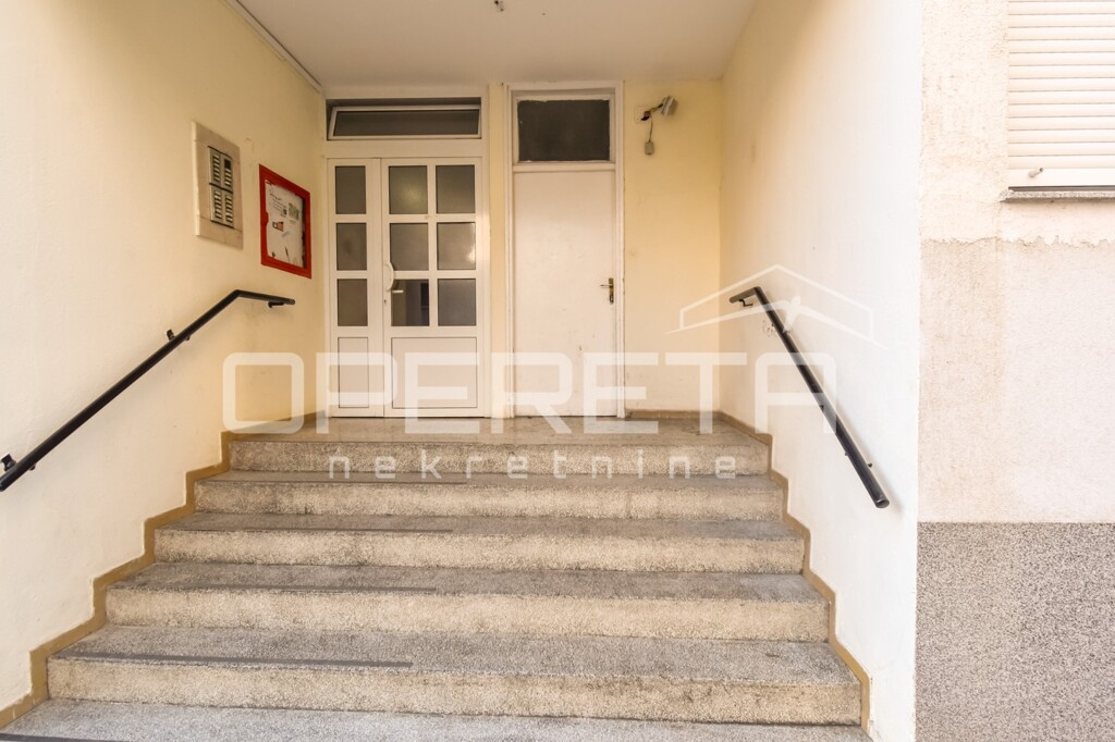 Image 6232611 - 25