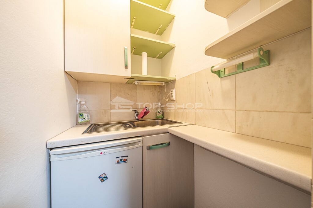 Image 6232647 - 6