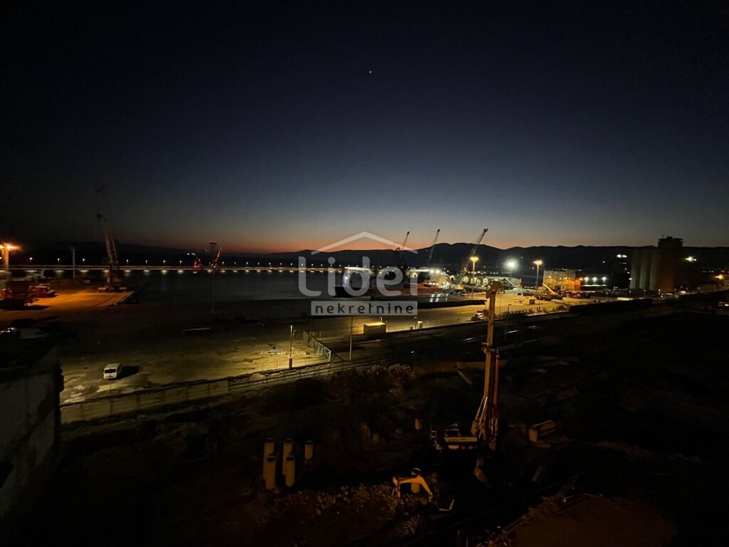 Image 6232985 - 1