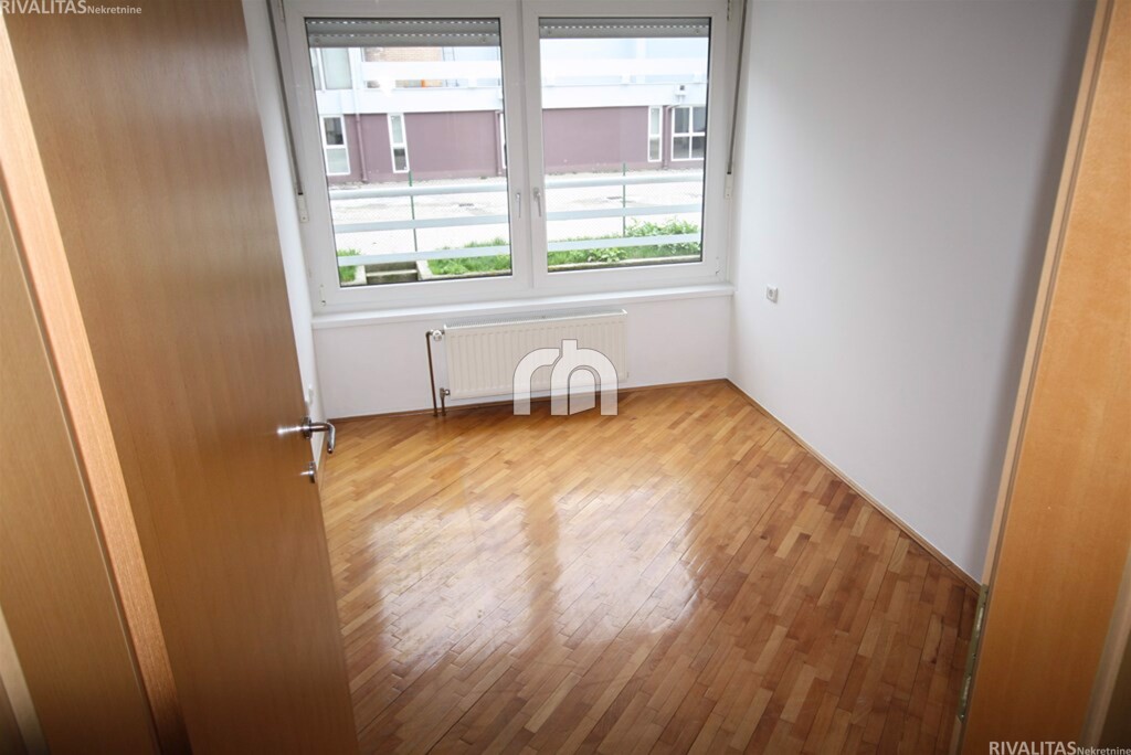 Image 6233037 - 4