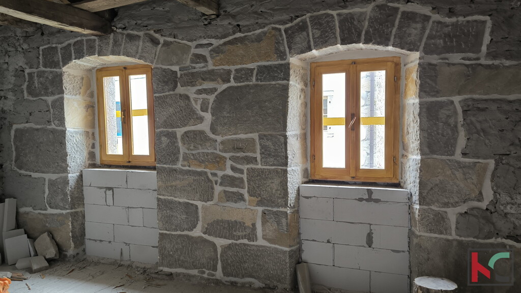 Image 6233042 - 6