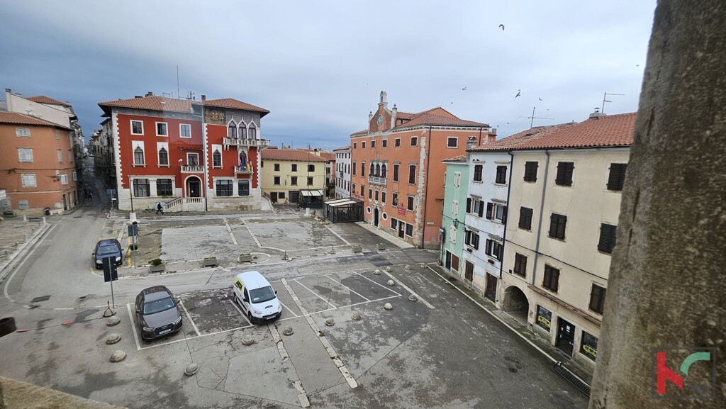 Image 6233044 - 24
