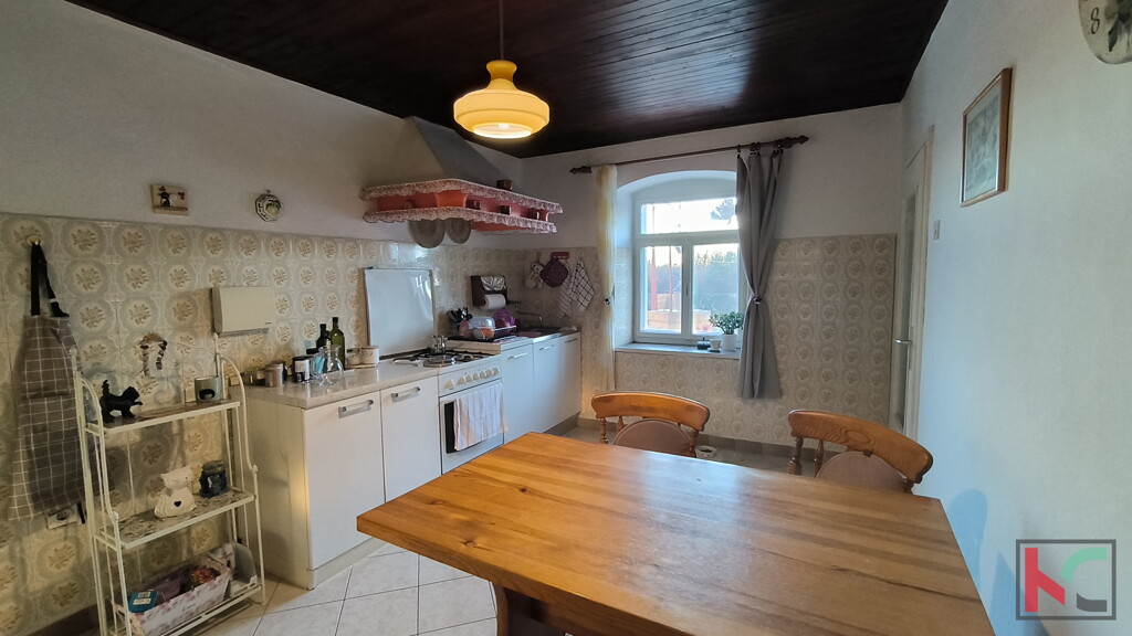 Image 6233047 - 6