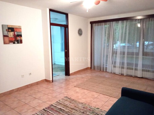 Jarun, 80m2, 3 sobe, spremište, visoko prizemlje