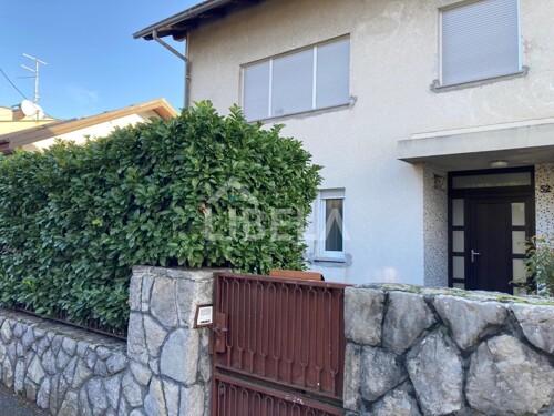 Jurjevska - kuća s dva stana 420 m2