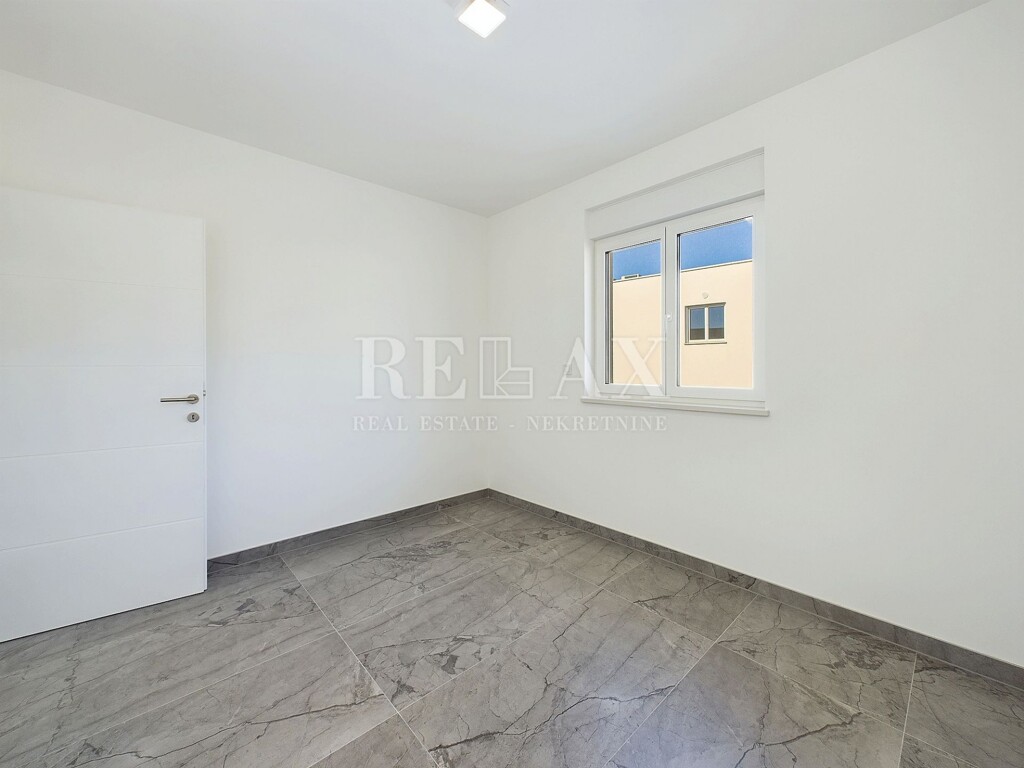 Image 6233200 - 4