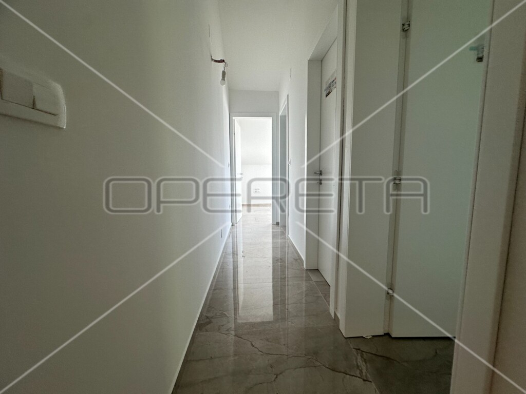Image 6233206 - 14