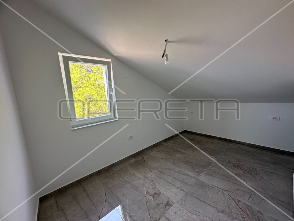 Image 6233206 - 9