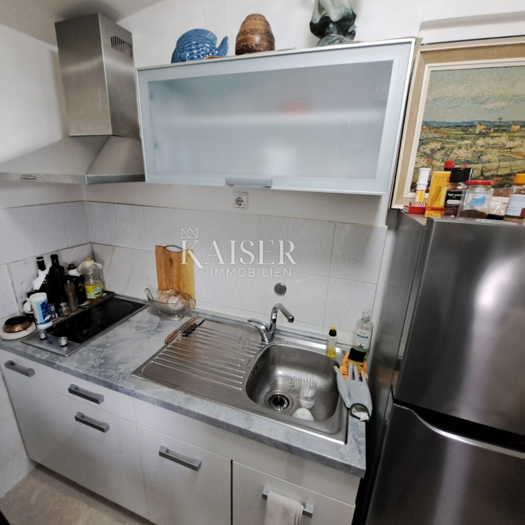 Image 6233219 - 9