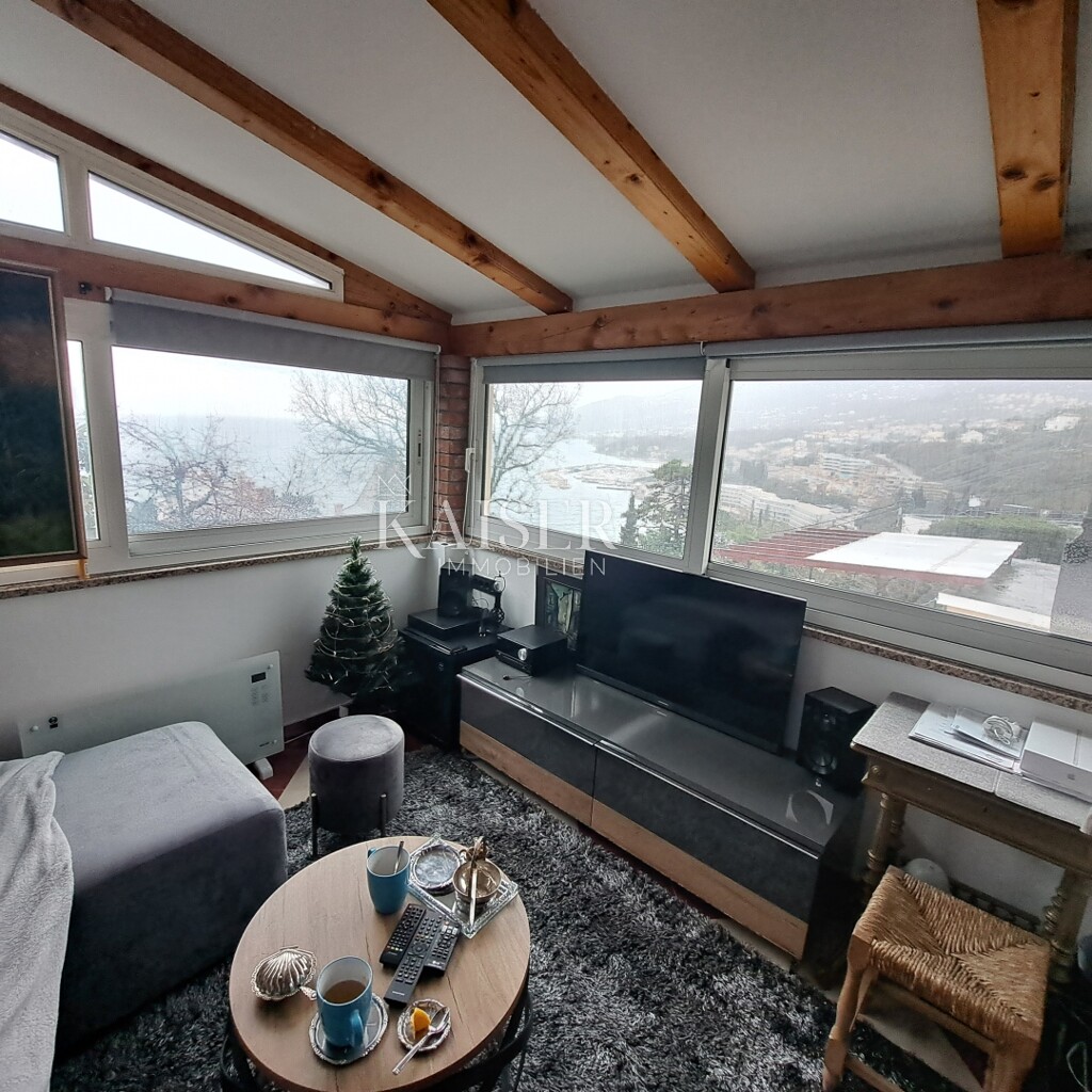 Image 6233219 - 7