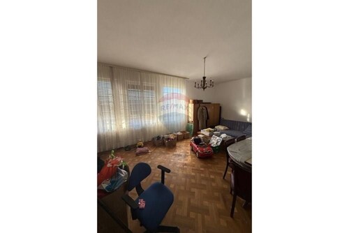 Thumbnail 6233526 - 6