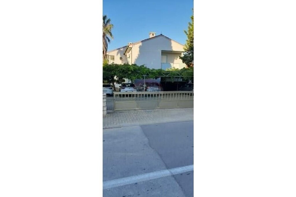 Image 6233612 - 3