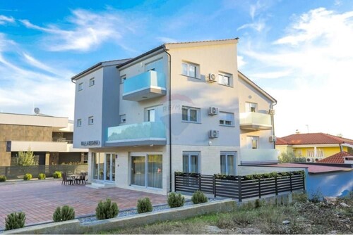 Biograd na moru - apartmanska vila sa sjajnim recenzijama