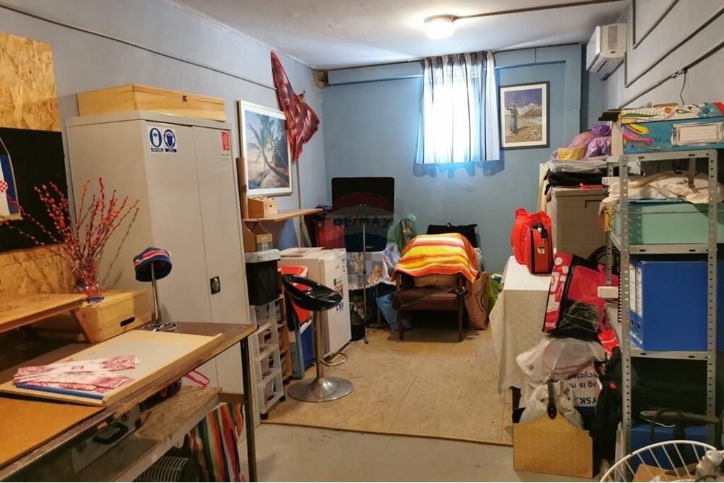 Image 6233744 - 21