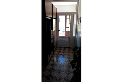 Thumbnail 6233900 - 9