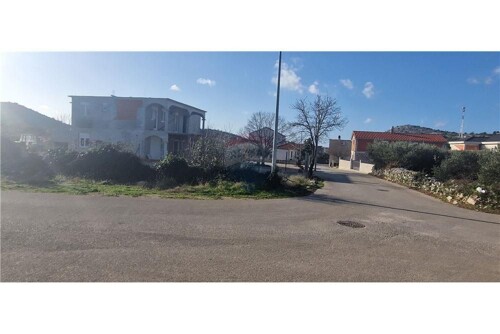 Thumbnail 6234103 - 3