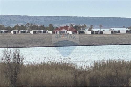 Thumbnail 6234113 - 4