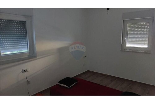 Thumbnail 6234117 - 7
